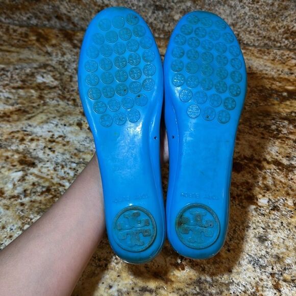 Tory Burch Blue Jelly Flats - Picture 5 of 5